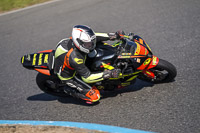 enduro-digital-images;event-digital-images;eventdigitalimages;mallory-park;mallory-park-photographs;mallory-park-trackday;mallory-park-trackday-photographs;no-limits-trackdays;peter-wileman-photography;racing-digital-images;trackday-digital-images;trackday-photos